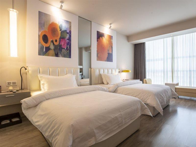 Metropolo Jin Jiang Hotels Turpan Administrative The Heart Of Pai Exterior foto