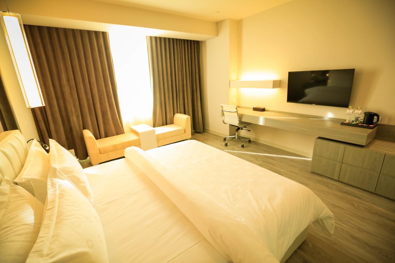 Metropolo Jin Jiang Hotels Turpan Administrative The Heart Of Pai Exterior foto
